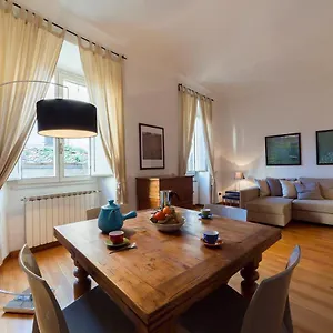 Appartamento Borgo Pinti Frescos 6 Sleeps